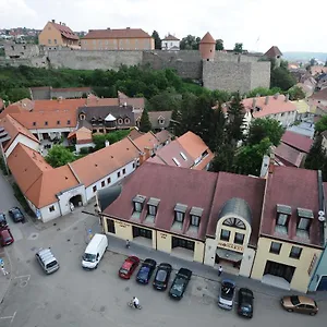 Minaret&etterem Hotel