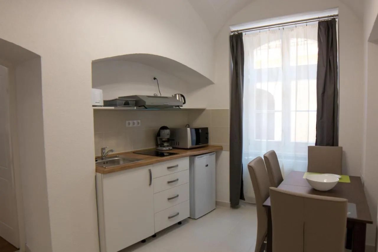 Mecset Apartman Aparthotel Eger