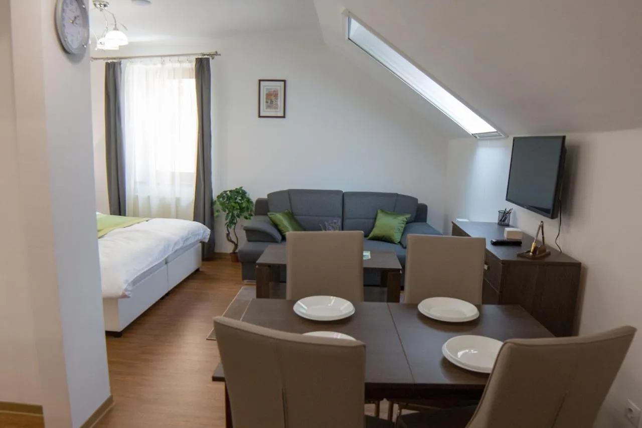 Mecset Apartman Aparthotel Eger