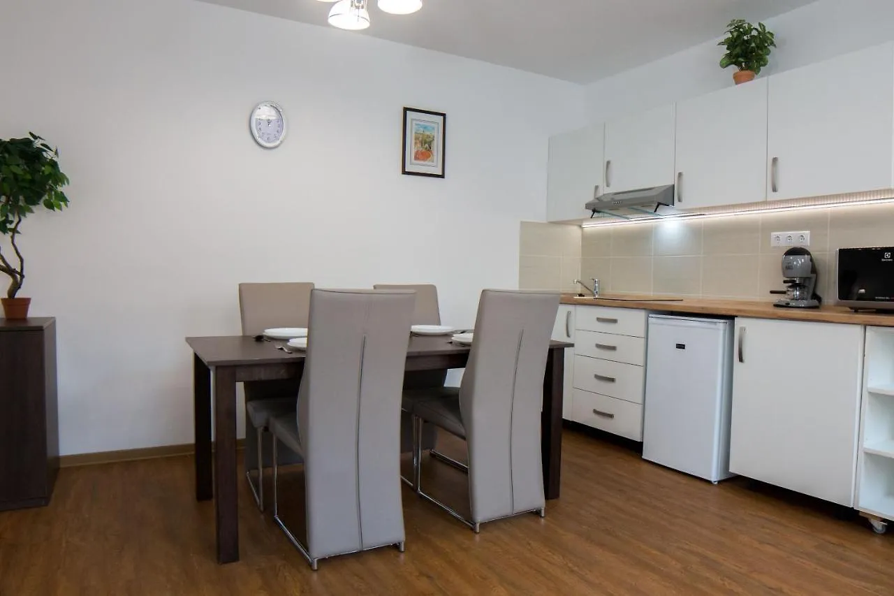 Mecset Apartman Aparthotel Eger