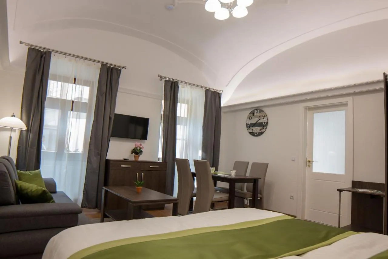 Mecset Apartman Aparthotel Eger Hungary