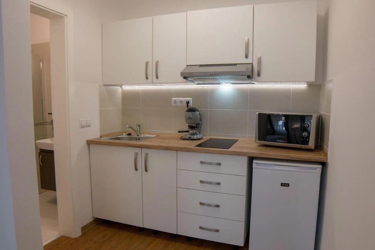 Mecset Apartman Aparthotel Eger