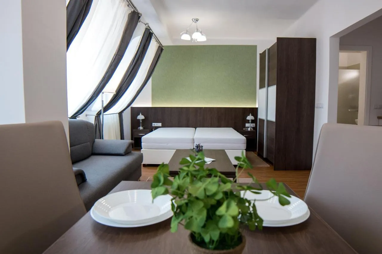 Mecset Apartman Aparthotel Eger