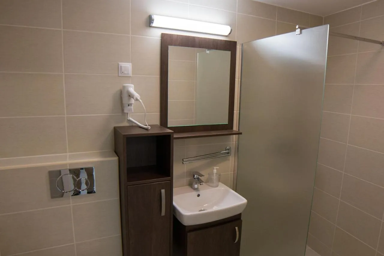 Mecset Apartman Aparthotel Eger 0*,  Hungary